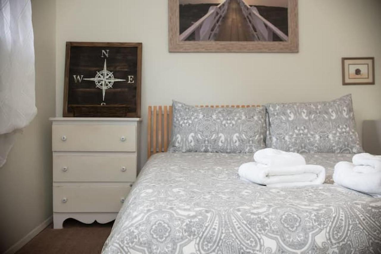 Apartment Contemporary, Marine 2bd/1ba C In Kent